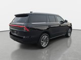 New 2025 Lincoln Navigator Reserve image 5