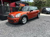 Used 2011 MINI Cooper Hardtop image 2