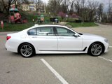 Used 2017 BMW 750i xDrive image 3