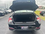 Used 2022 Hyundai Elantra SEL image 5