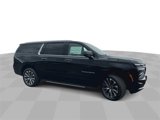 Used 2025 Chevrolet Suburban High Country w/ Sun And Tow Package image 3
