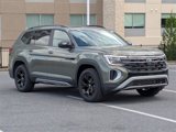 New 2025 Volkswagen Atlas Peak Edition SE image 3
