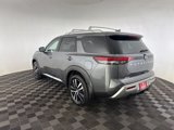 New 2025 Nissan Pathfinder Platinum image 6