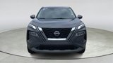 Used 2022 Nissan Rogue SV image 2