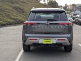 New 2025 Nissan Pathfinder SL w/ SL Premium Package image 6