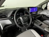 New 2025 Toyota Sienna XLE image 5
