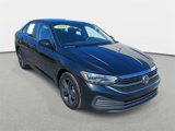 Used 2022 Volkswagen Jetta SE image 3