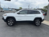 Used 2015 Jeep Cherokee Trailhawk image 5
