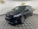 New 2025 Chrysler Pacifica Select image 3