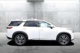 New 2025 Nissan Pathfinder Platinum image 5