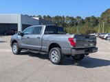 New 2024 Nissan Titan SV w/ SV Convenience Package image 5