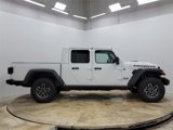 New 2025 Jeep Gladiator Mojave image 4