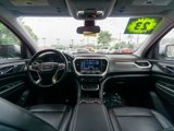Used 2023 GMC Acadia SLT image 2