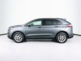 Used 2024 Ford Edge SEL image 4