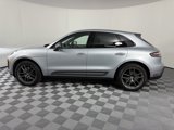Certified 2025 Porsche Macan Turbo image 2