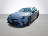 Used 2025 Toyota Camry SE image 2