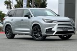 New 2025 Lexus TX 500h AWD image 2