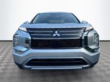 New 2025 Mitsubishi Outlander SE image 2