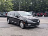 New 2026 Chrysler Pacifica Select image 3
