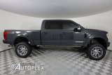 Used 2021 Ford F250 Platinum w/ FX4 Off-Road Package image 4