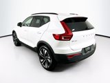 Used 2025 Volvo XC40 B5 Plus image 5
