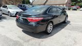 Used 2016 Toyota Camry LE image 5