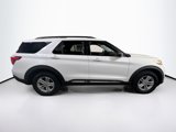 Used 2022 Ford Explorer XLT image 4