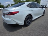 Used 2025 Toyota Camry SE image 5