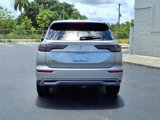 New 2025 Mitsubishi Outlander SE image 4