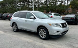 Used 2016 Nissan Pathfinder S image 2