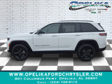 New 2025 Jeep Grand Cherokee Altitude image 6