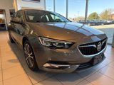 Used 2018 Buick Regal Essence w/ Driver Confidence Package #1 image 2