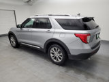 Used 2023 Ford Explorer Limited image 3