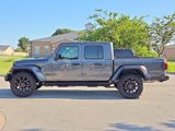 Used 2024 Jeep Gladiator Sport image 3