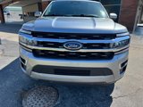 Used 2023 Ford Expedition Limited image 3