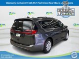 Used 2022 Chrysler Pacifica Touring-L image 5