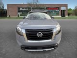 New 2025 Nissan Pathfinder Platinum image 3