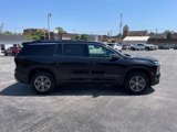 New 2025 Chevrolet Traverse LT w/ Driver Confidence Package image 4