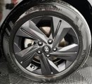 Used 2022 Hyundai Elantra SEL image 3