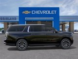 New 2025 Chevrolet Suburban High Country image 5