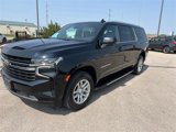 Used 2023 Chevrolet Suburban LT image 4