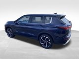 Used 2024 Mitsubishi Outlander SE image 5