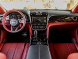Used 2022 Bentley Bentayga image 4