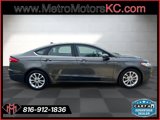 Used 2020 Ford Fusion SE image 6