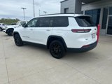 Used 2024 Jeep Grand Cherokee L Laredo image 3