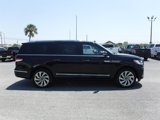 Used 2022 Lincoln Navigator L Reserve image 3