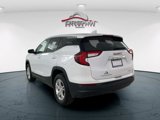 Used 2024 GMC Terrain SLE image 5