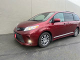 Used 2018 Toyota Sienna XLE Premium image 2