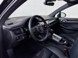 Used 2025 Porsche Macan image 4