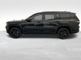 Used 2023 Jeep Grand Cherokee L Limited w/ Luxury Tech Group II image 2